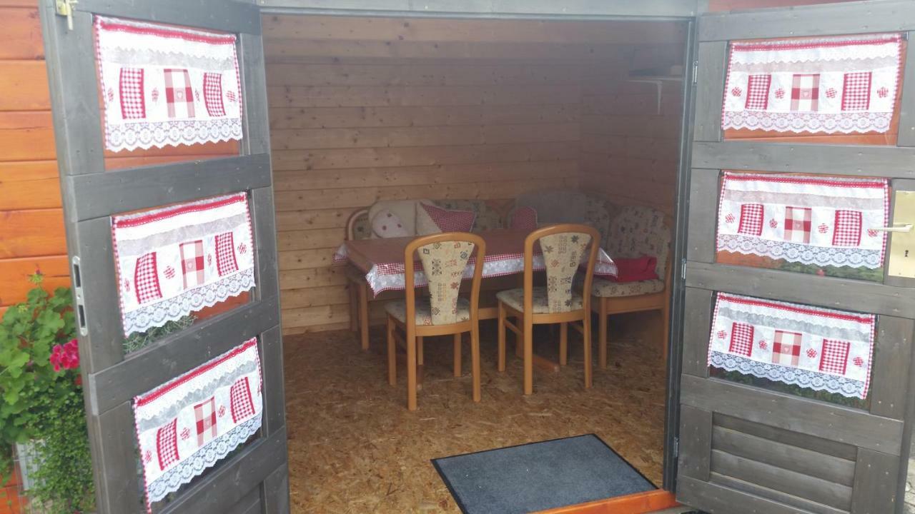 Ferienwohnung Mueller Кенцинген Екстериор снимка